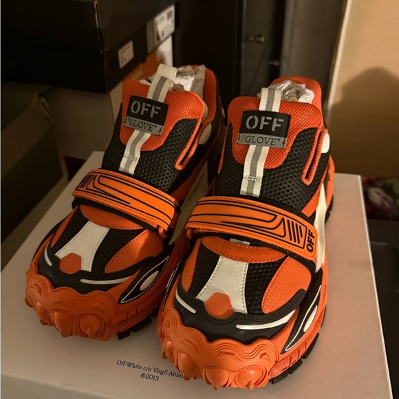Off-White Glove Orange Sneakers - Picture 1 of 6